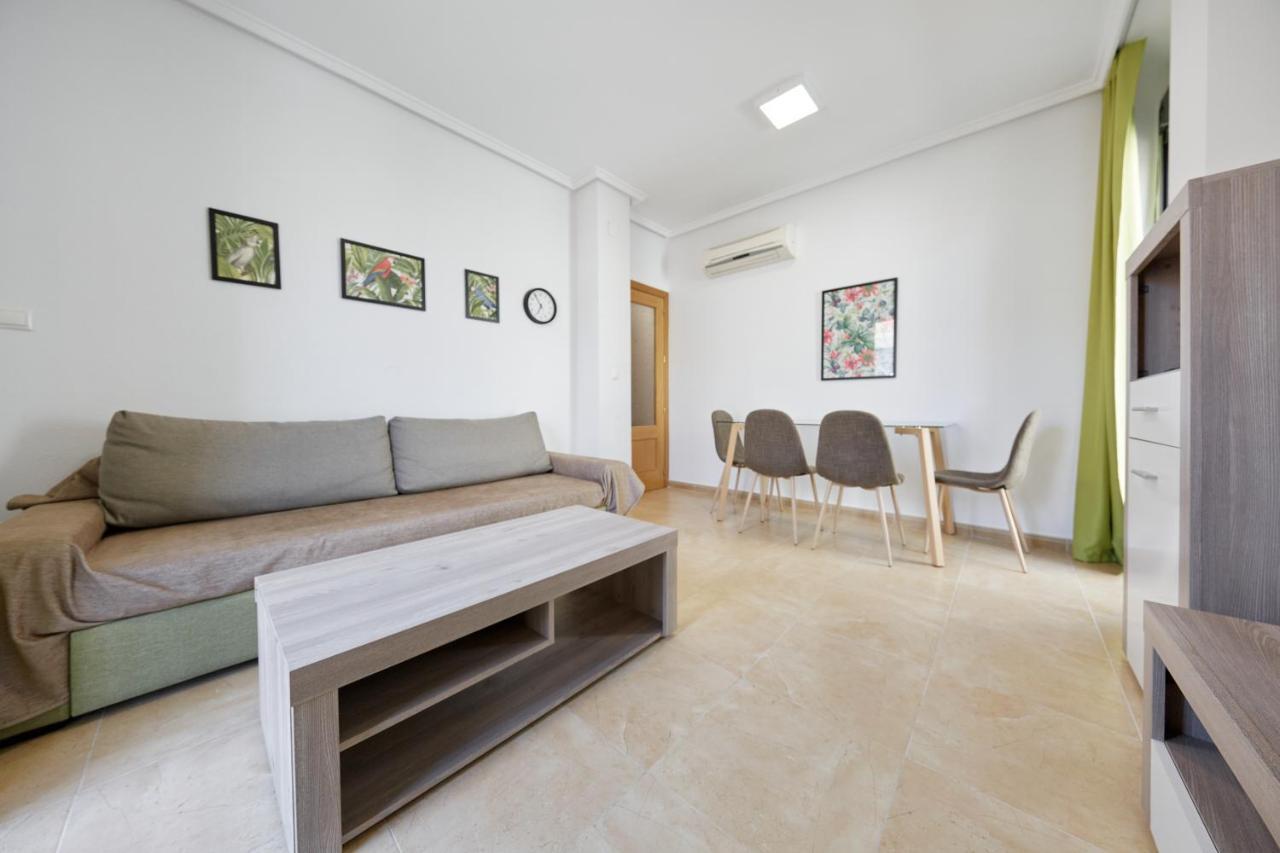 Apartamentos Wayteko Alicante Buitenkant foto