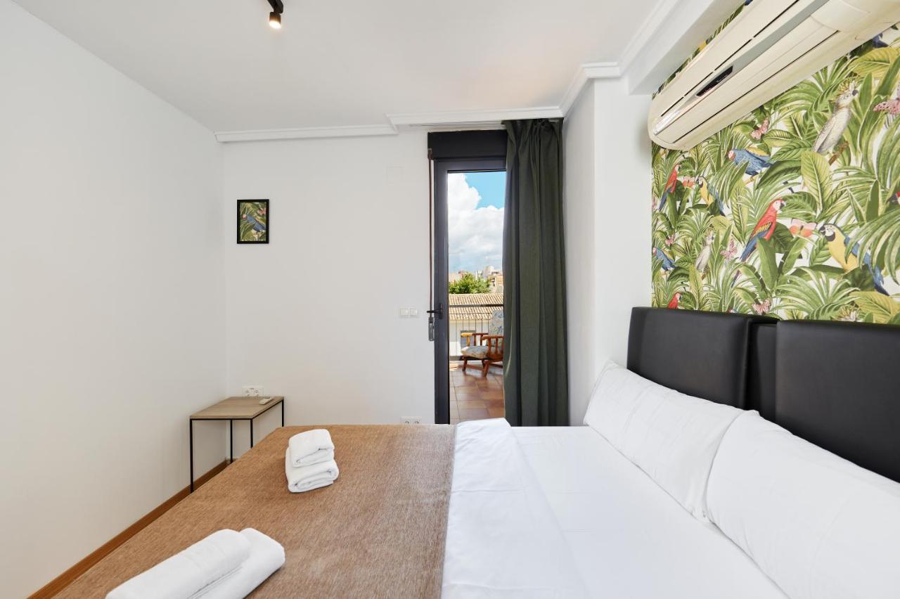 Apartamentos Wayteko Alicante Buitenkant foto